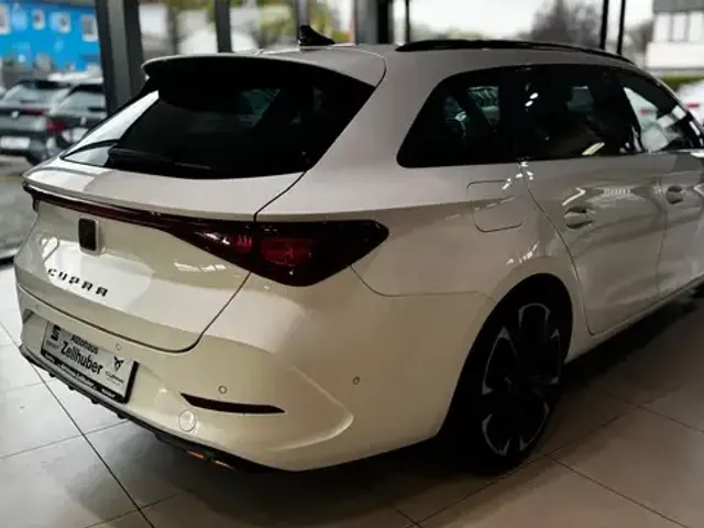 CUPRA Leon