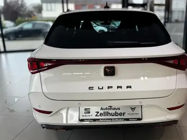 CUPRA Leon