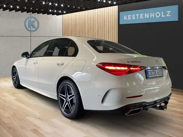 Mercedes-Benz C 300