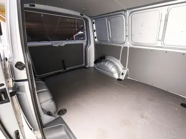Volkswagen T6.1 Transporter