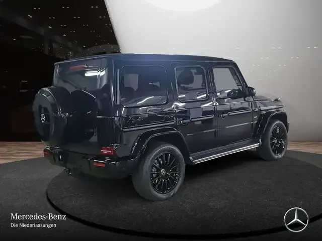 Mercedes-Benz G 400