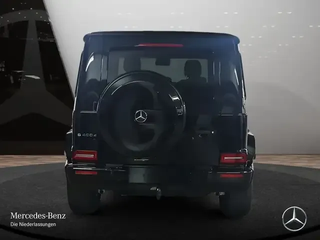 Mercedes-Benz G 400