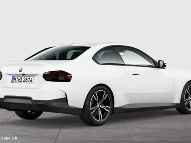 BMW 220