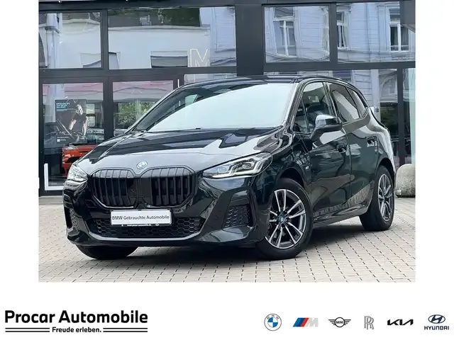 BMW 225