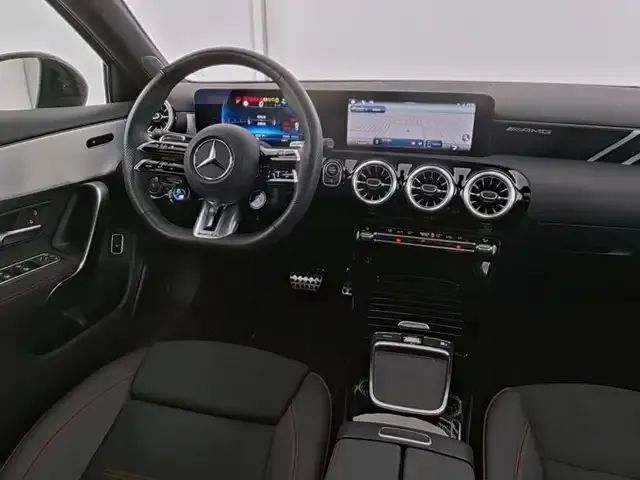 Mercedes-Benz A 35 AMG