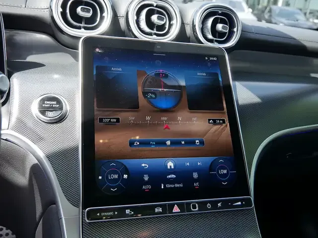 Mercedes-Benz GLC 220