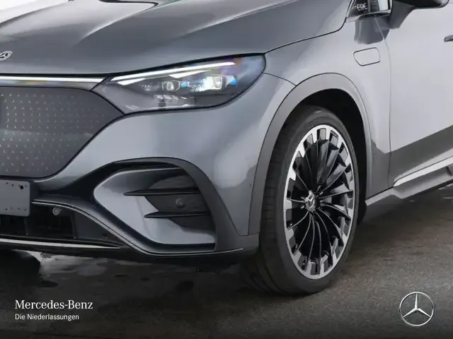 Mercedes-Benz EQE SUV