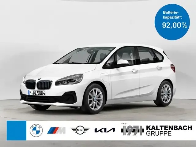 BMW 225