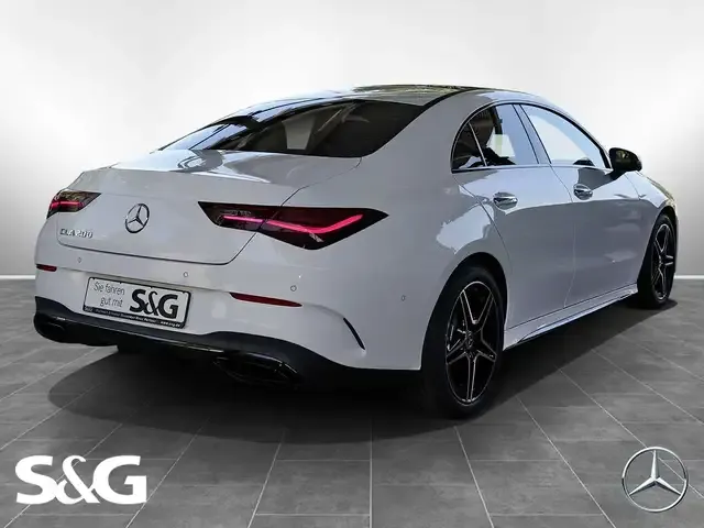 Mercedes-Benz CLA 200