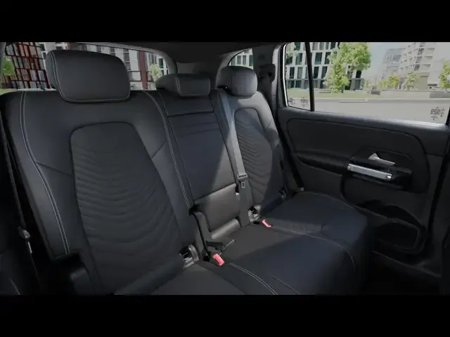 Mercedes-Benz EQB 300