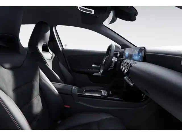 Mercedes-Benz A 220
