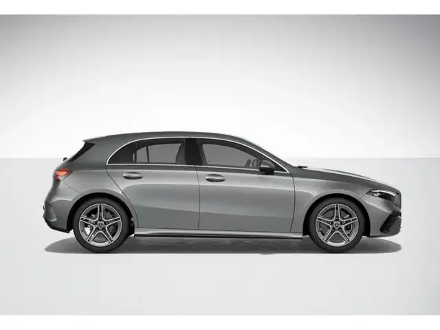 Mercedes-Benz A 220