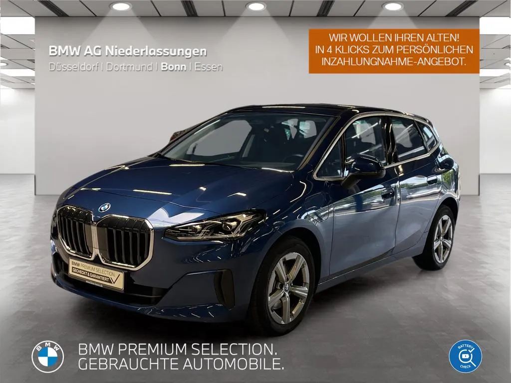 BMW 225