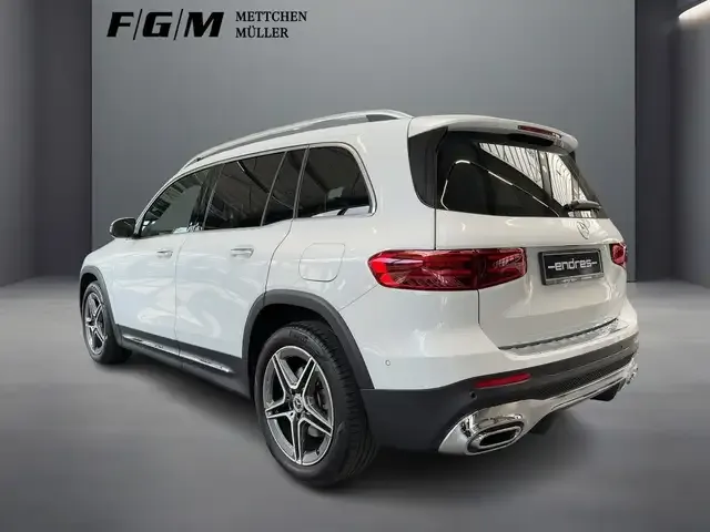 Mercedes-Benz GLB 250