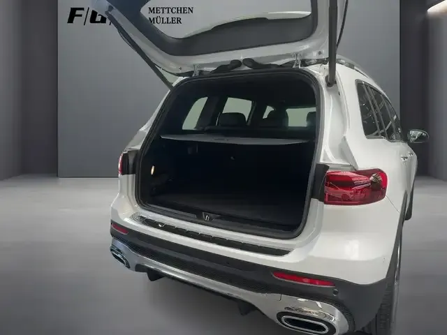 Mercedes-Benz GLB 250