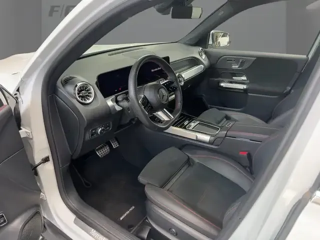 Mercedes-Benz GLB 250