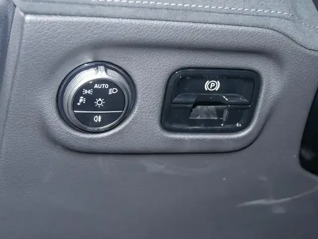 Mercedes-Benz EQE 350