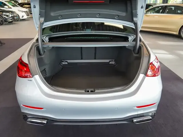 Mercedes-Benz C 200