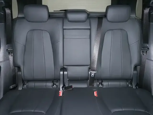 Mercedes-Benz EQB 350