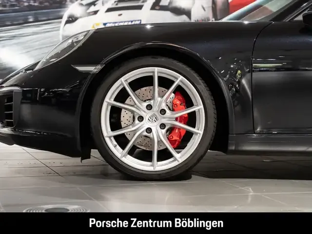 Porsche 991