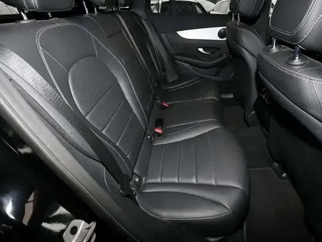 Mercedes-Benz EQC 400