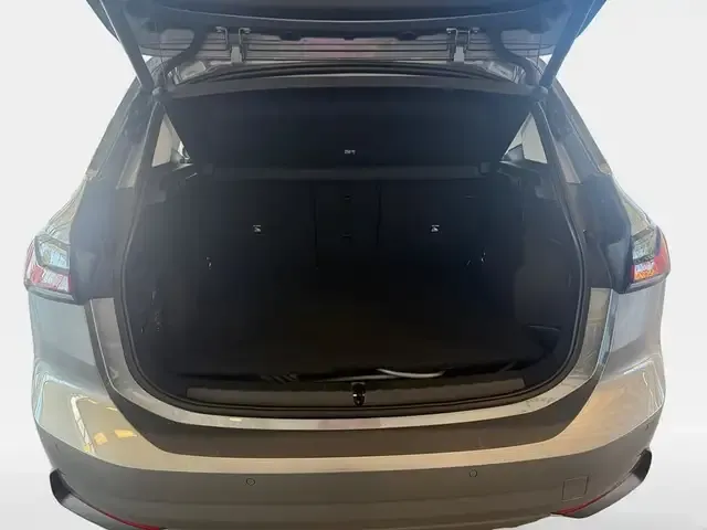 BMW 225