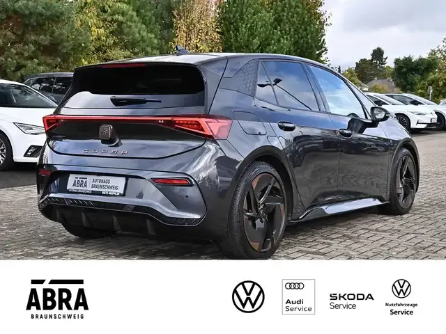 CUPRA Born