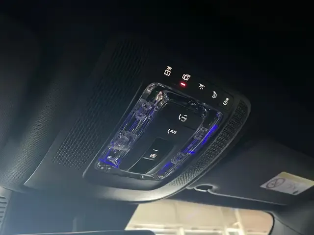 Mercedes-Benz EQB 300