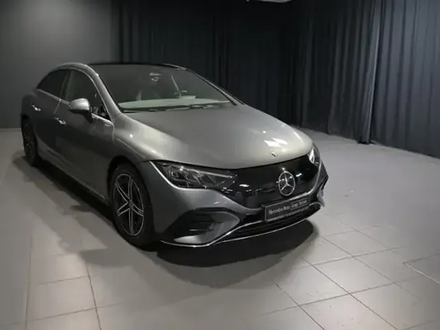 Mercedes-Benz EQE 300