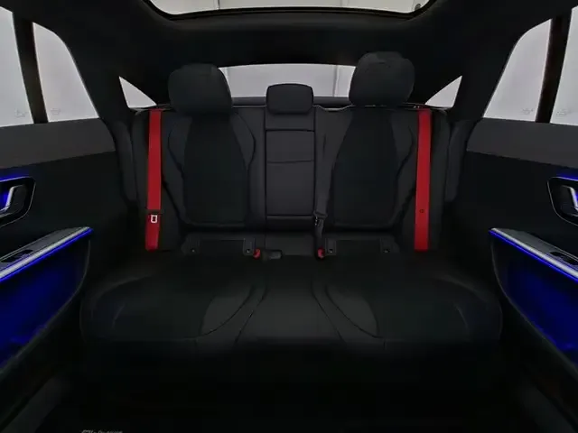 Mercedes-Benz EQE 300