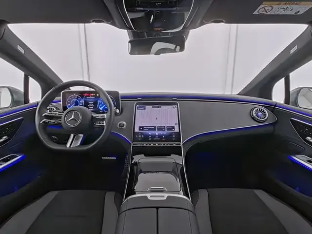 Mercedes-Benz EQE 300