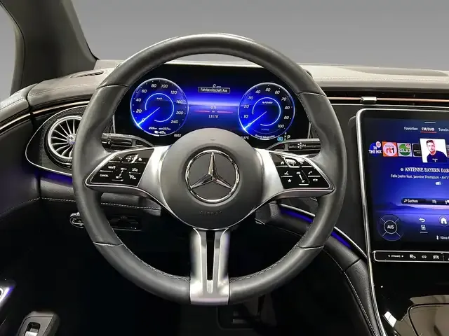 Mercedes-Benz EQE 300