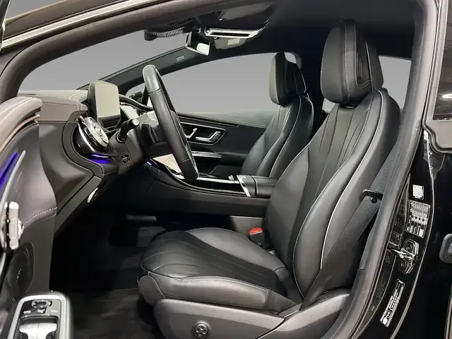 Mercedes-Benz EQE 300