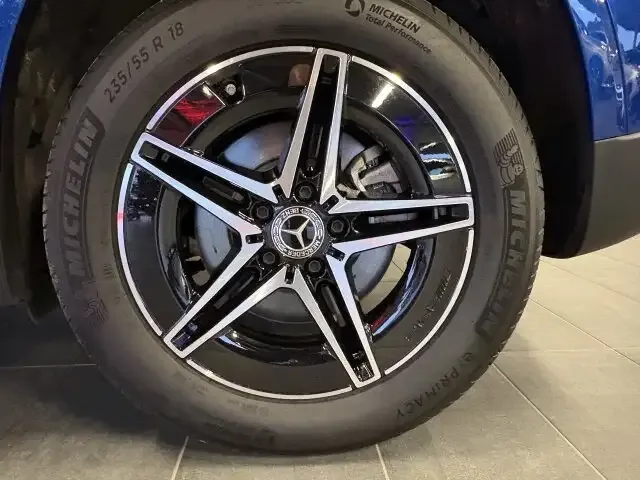 Mercedes-Benz EQA 350