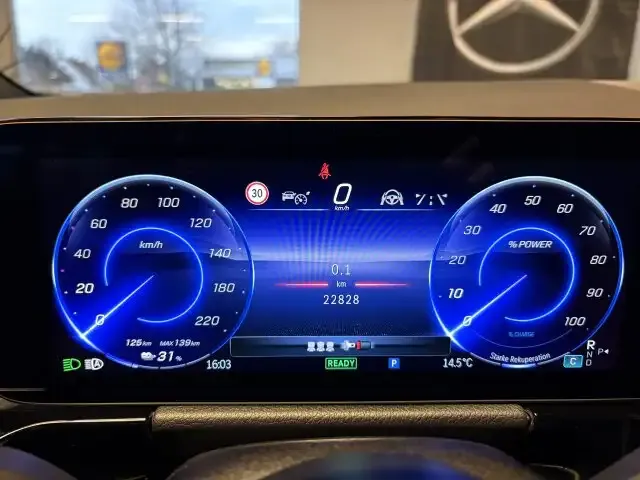 Mercedes-Benz EQA 350