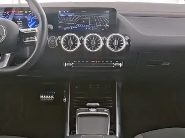 Mercedes-Benz EQA 350