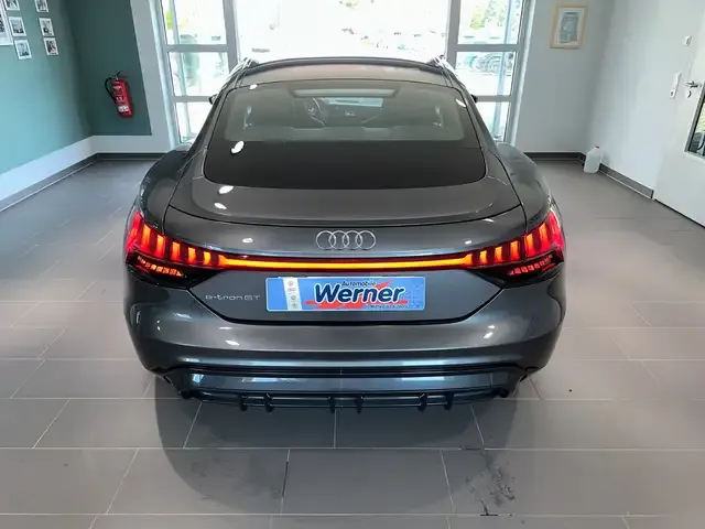 Audi e-tron GT