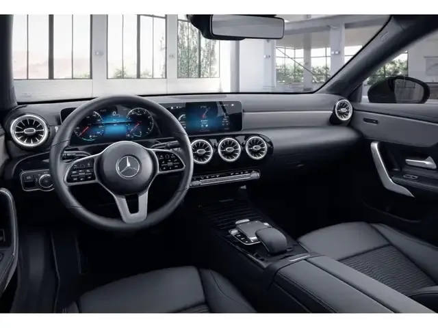 Mercedes-Benz CLA 180