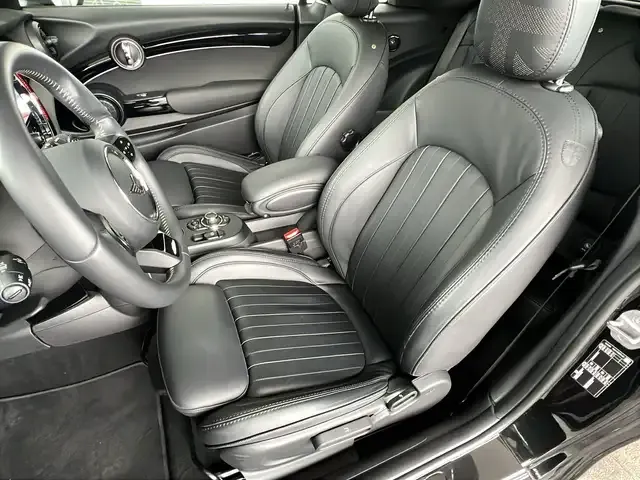 MINI John Cooper Works Cabrio