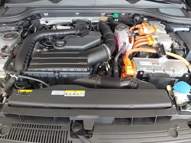 Volkswagen Golf GTE