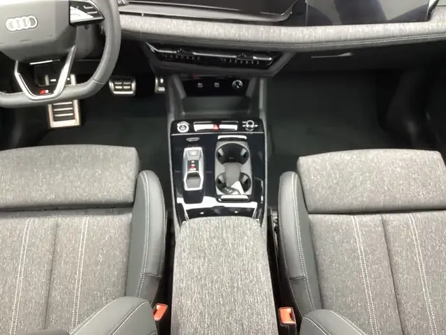 Audi Q6