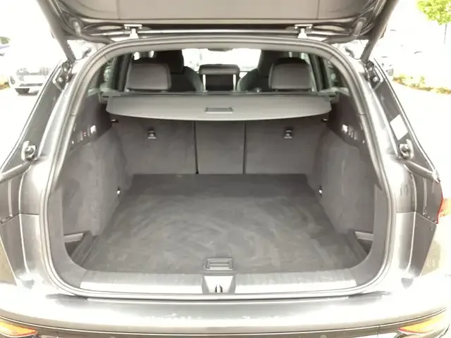 Audi Q6