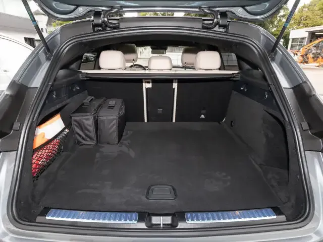 Mercedes-Benz EQC 400