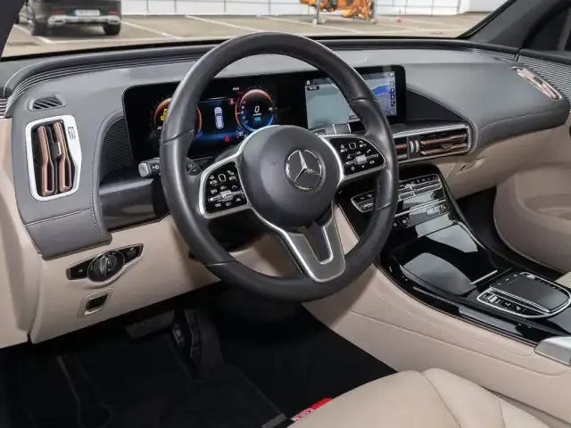 Mercedes-Benz EQC 400