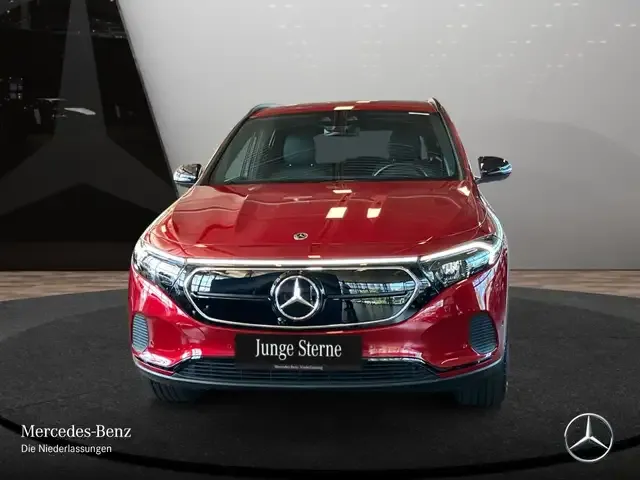 Mercedes-Benz EQA 300
