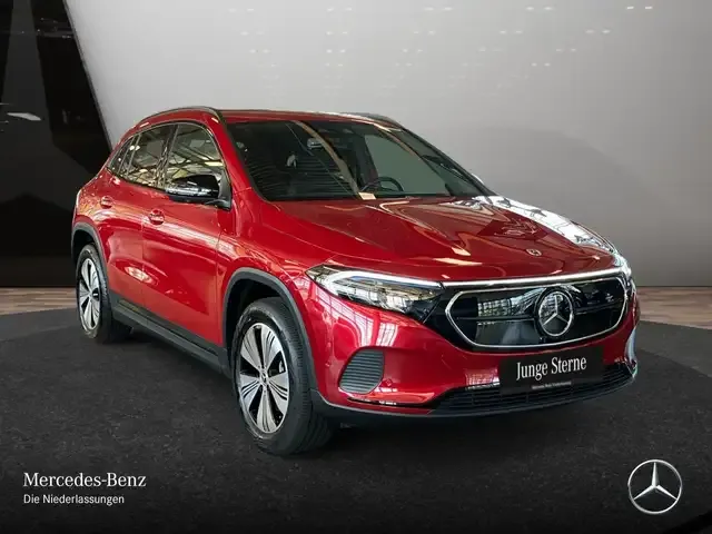 Mercedes-Benz EQA 300
