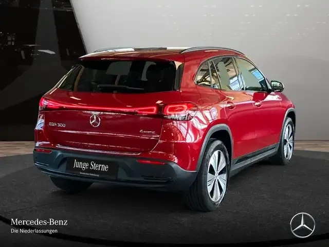 Mercedes-Benz EQA 300
