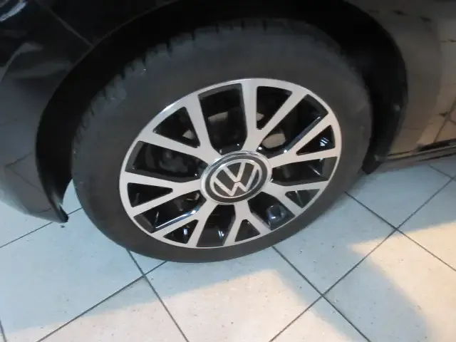 Volkswagen e-up!