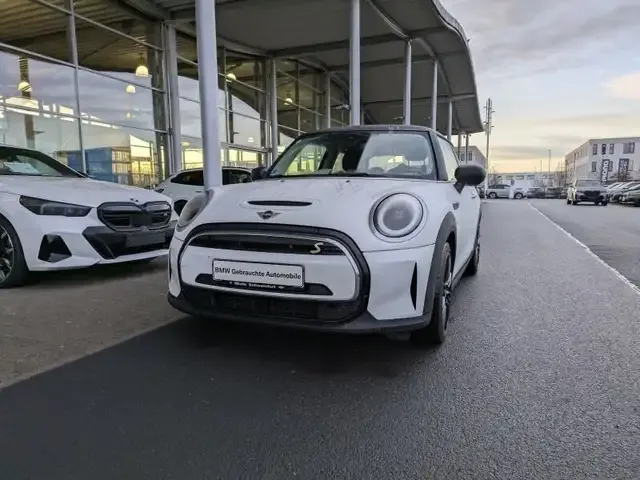MINI Cooper SE