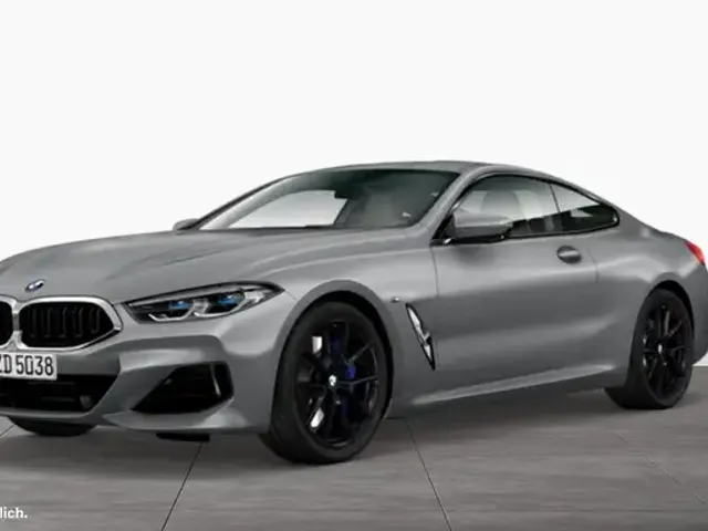 BMW 840